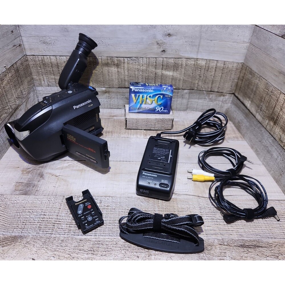 PANASONIC Palmcorder Camcorder PV-L559  VHSC Palmsight Tested Working NO BATTERY